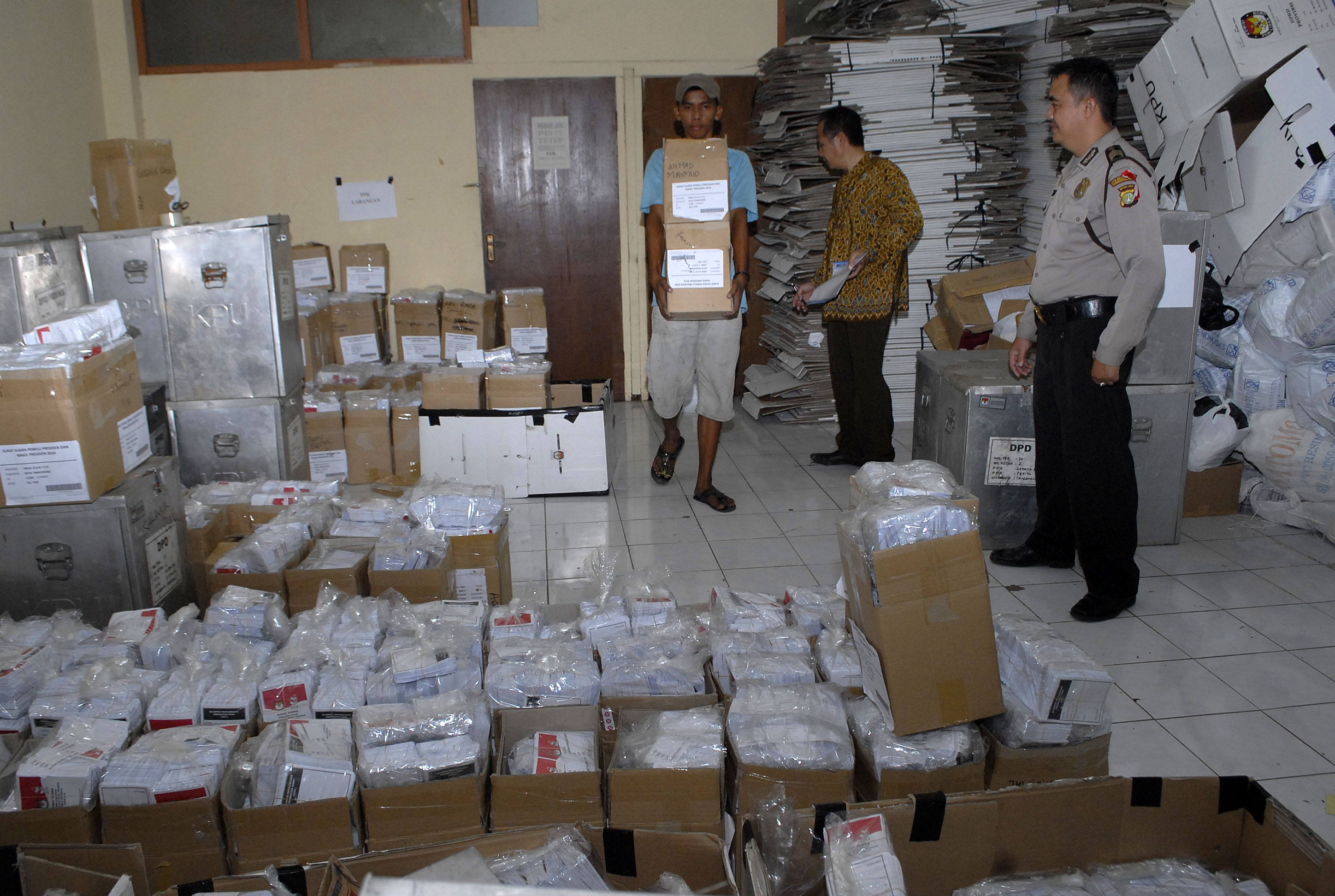 DISTRIBUSI SURATSUARATANGERANG 2.JPG